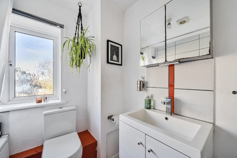 Round Hill, London, SE26