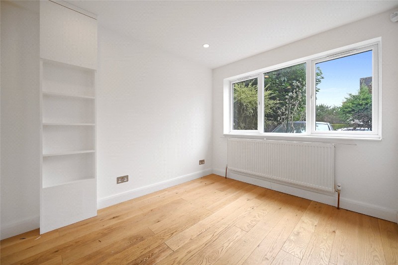 Mount Pleasant Road, London, W5