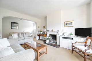 Lickfolds Road, Rowledge, Farnham, Surrey, GU10