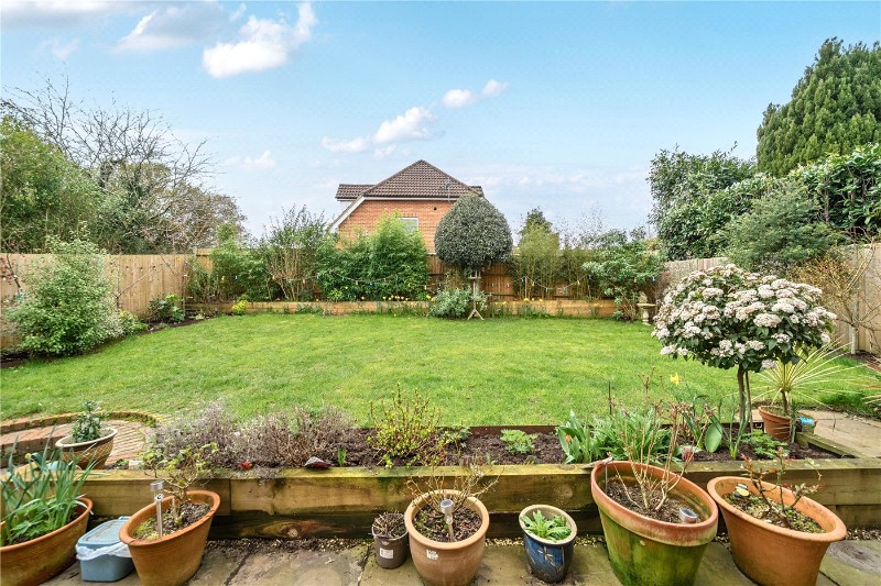 Greenhill Way, Farnham, Surrey, GU9