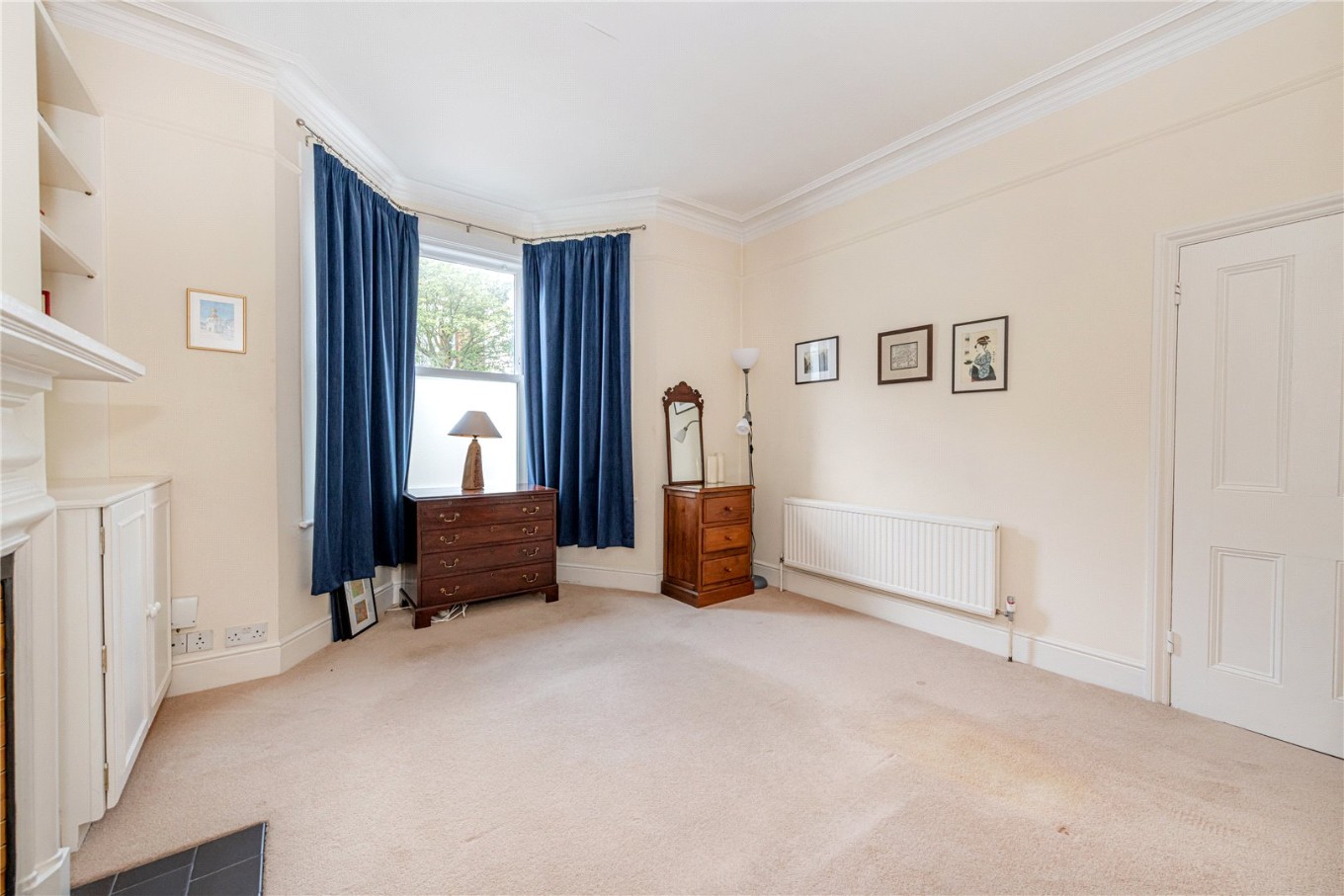 2 bedroom property for sale in Eynham Road, London, W12 (Ref LAD210015