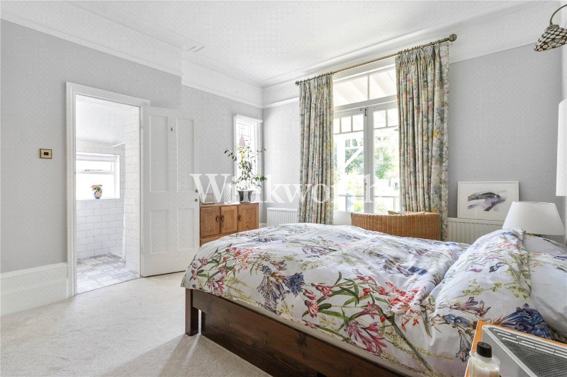 Fox Lane, London, N13