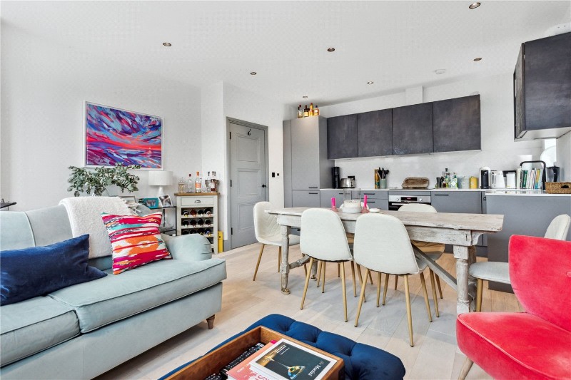 Glenburnie Road, London, SW17