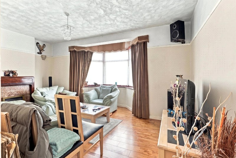 Devonia Gardens, London, N18
