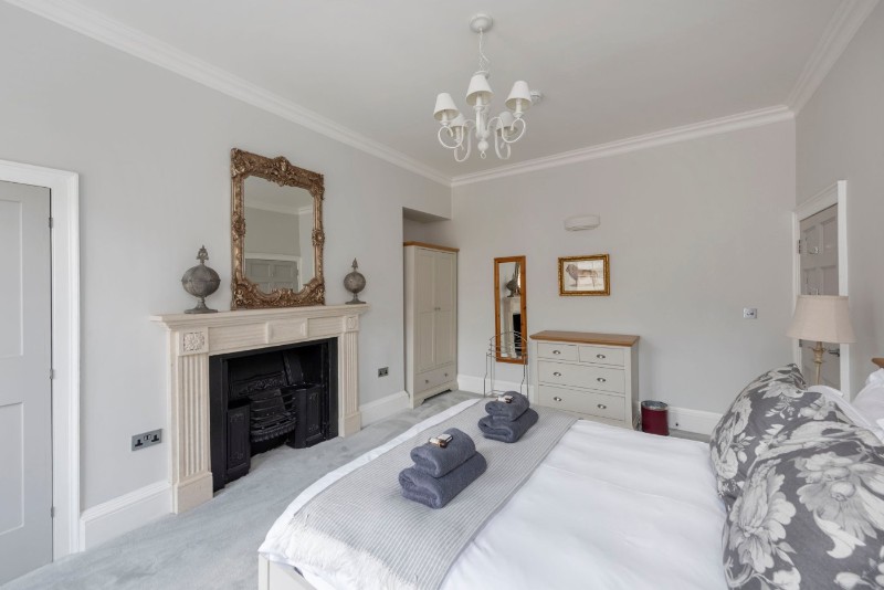 Brunswick Place, Bath, Somerset, BA1