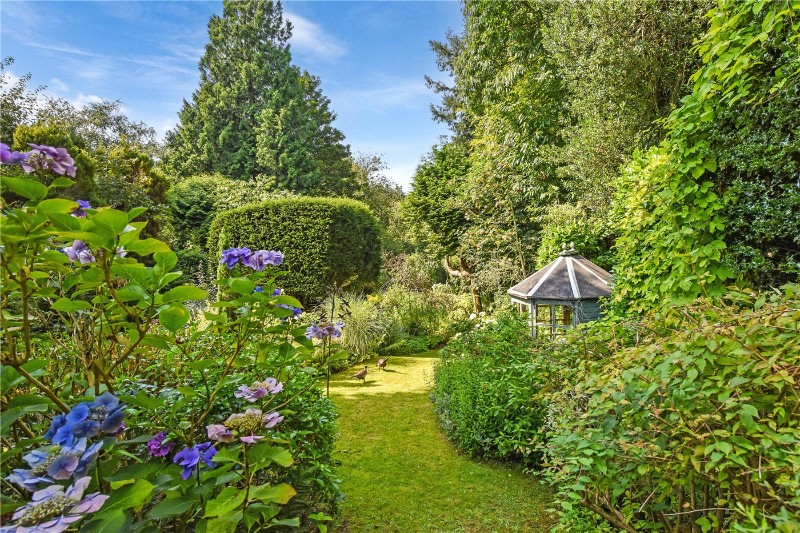 Hill Brow Road, Hill Brow, Liss, Hampshire, GU33