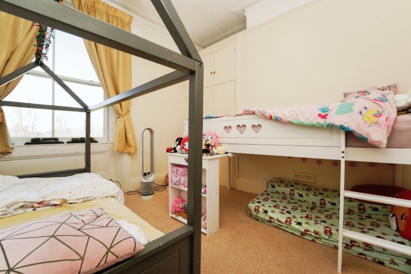 Old Bath Road, Cheltenham, Gloucestershire, GL53
