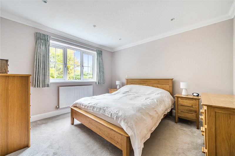 Grove Close, Wrecclesham, Farnham, Surrey, GU10