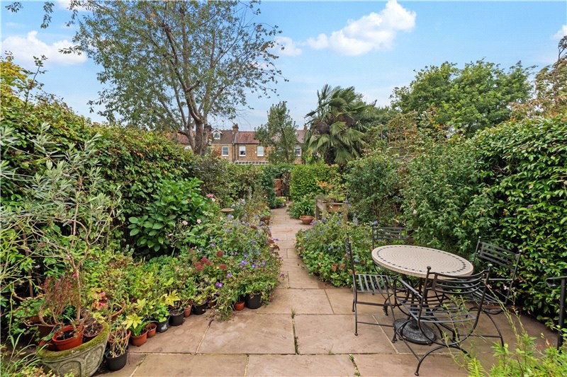 Glebe Road, Barnes, London, SW13