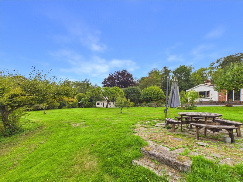 Lower Washfield, Tiverton, Devon, EX16