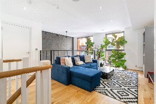Grimsby Street, London, United Kingdom, E2
