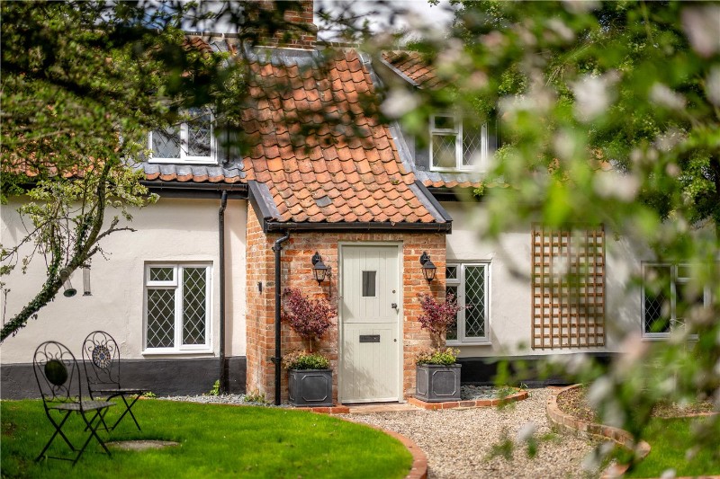 Hunstead Lane, Brooke, Norwich, Norfolk, NR15