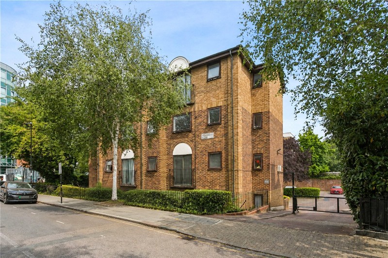 Tinniswood Close, London, N5