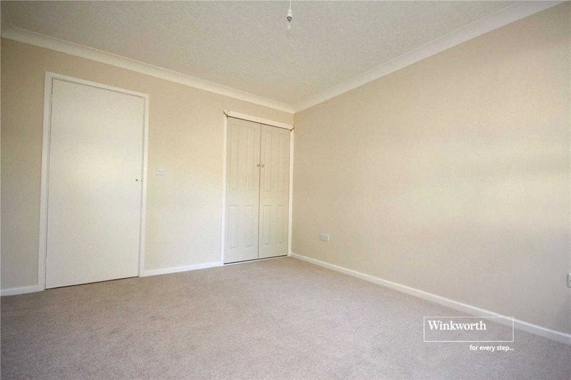 Waterford Place, Highcliffe, Dorset, BH23