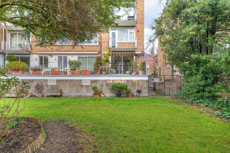 Lambolle Road, NW3