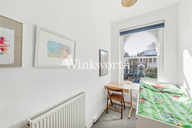 Queens Drive, London, N4
