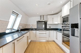 Hazelwood Lane, London, N13
