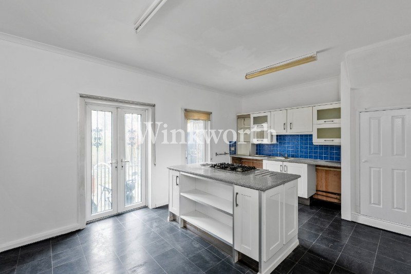 Lansdowne Road, London, N17
