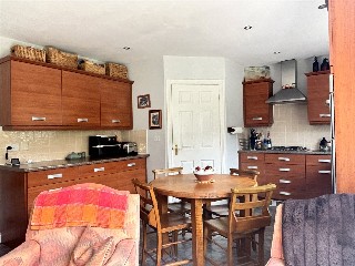 Fruitfields Close, Devizes, Wiltshire, SN10