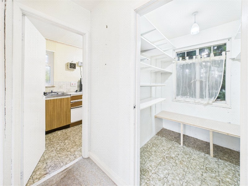 Broad Close, Crediton, Devon, EX17