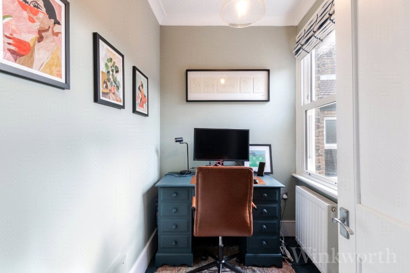 Highclere Street, Sydenham, SE26