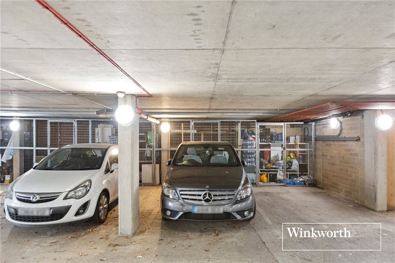 The Grove, Finchley, London, N3
