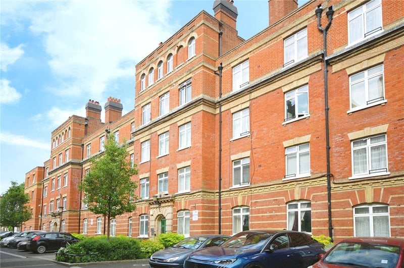 Peabody Estate, Rosendale Road, London, SE24