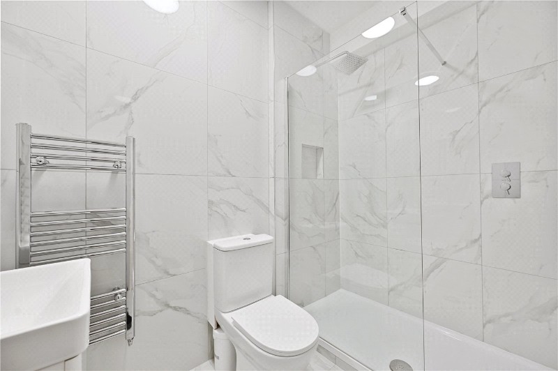 Vicarage Court, Vicarage Gate, London, W8
