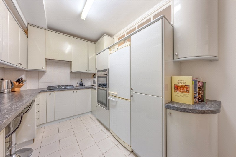 Eyre Court, Finchley Road, St John&#39;s Wood, London, NW8