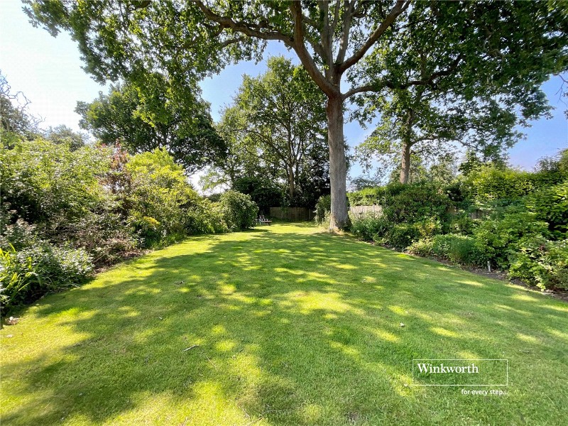 Pinewood Road, Highcliffe, Christchurch, Dorset, BH23