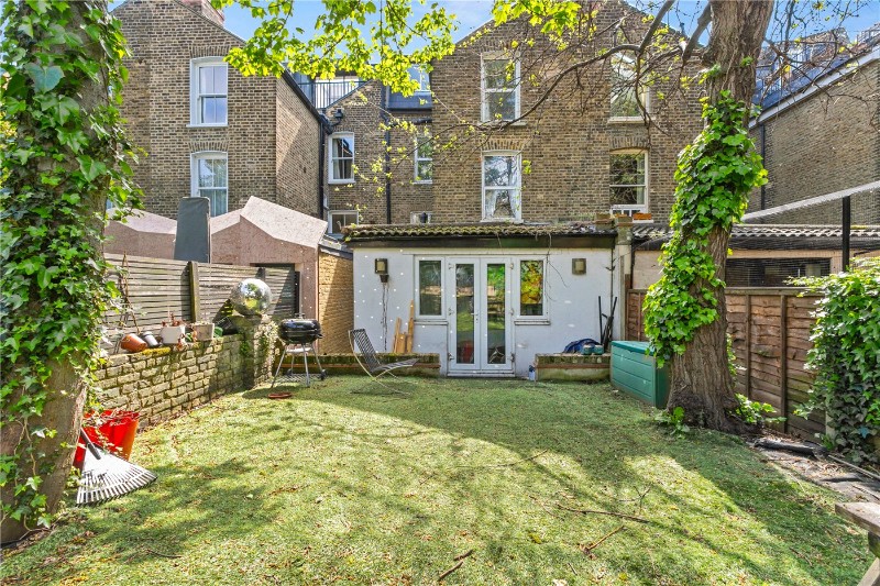 Narford Road, London, E5