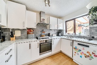 Wolsingham Way, Thatcham, Berkshire, RG19