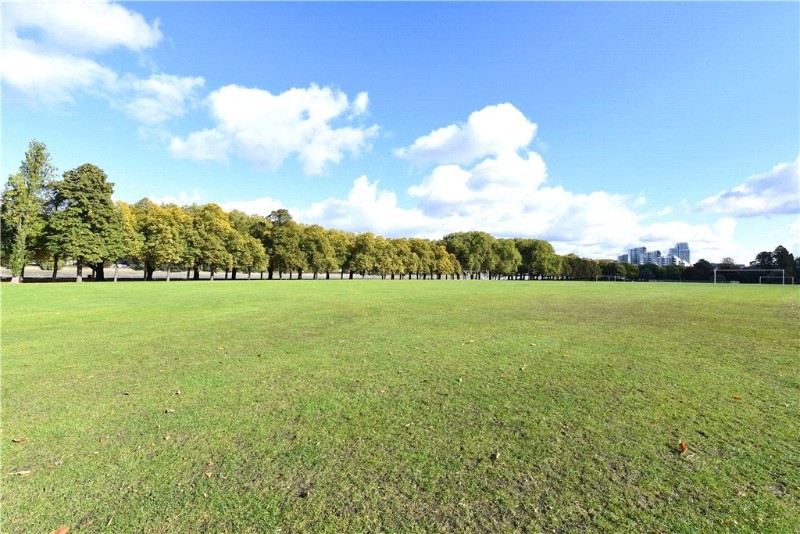 Putney Bridge Road, Putney, London, SW15