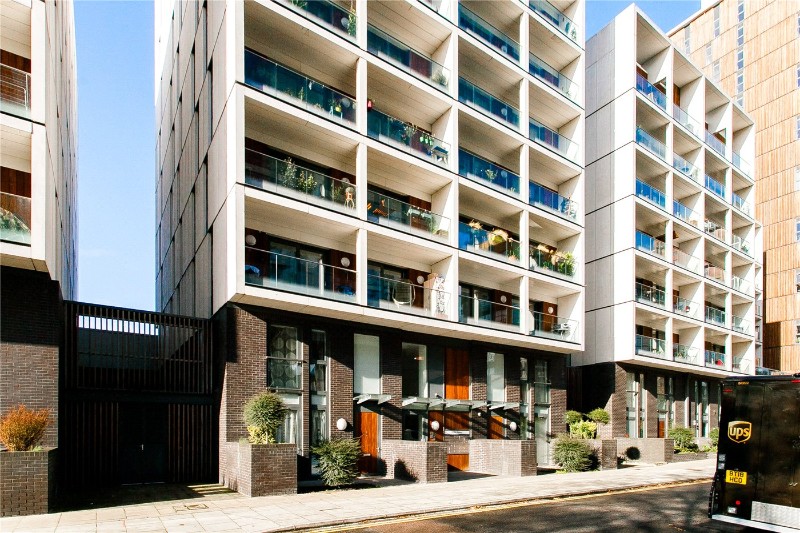 Roseberry Place, LONDON, E8