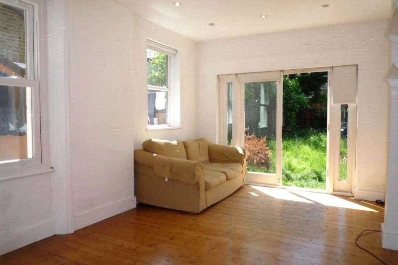 Ferme Park Road, London, N8