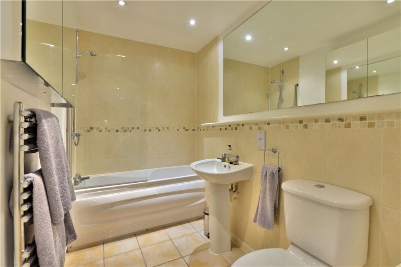 Eden Way, London, E3