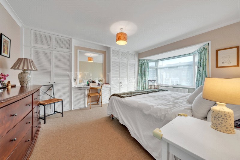 Cricklewood Lane, London, NW2