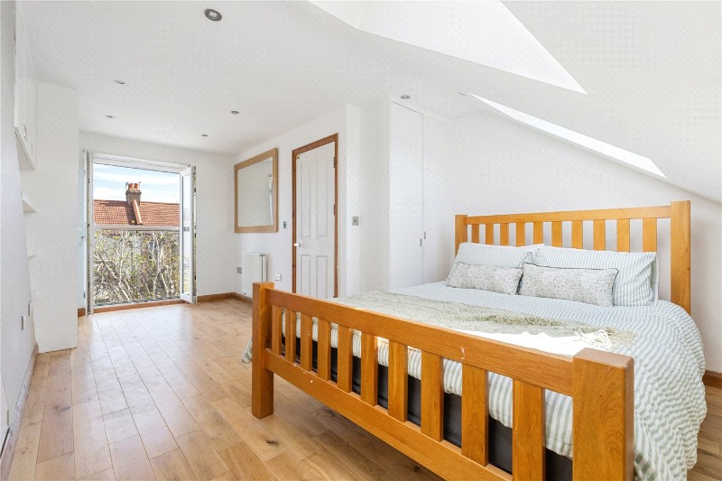 Eswyn Road, London, SW17