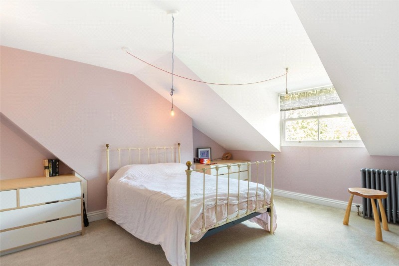 Belvedere Road, London, SE19