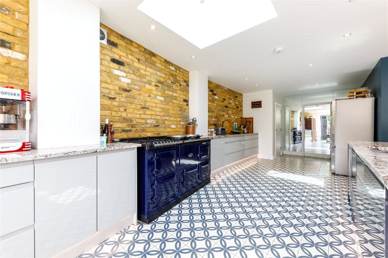 St. Margarets Crescent, London, SW15