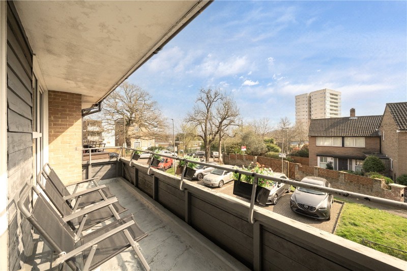 Littlecote Close, London, SW19