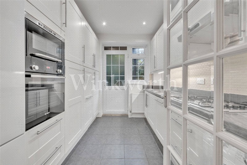 Beechcroft Avenue, London, NW11