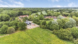 Islandstone Lane, Hurst, Reading, RG10