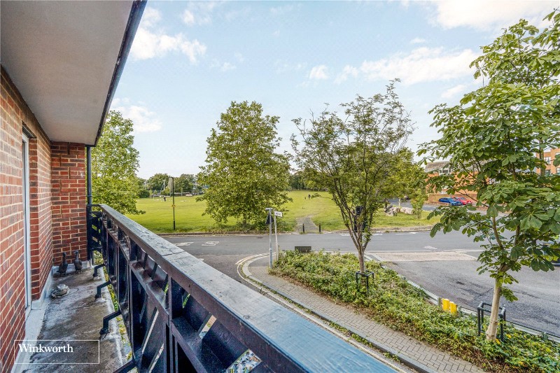 Fishers Lane, London, W4