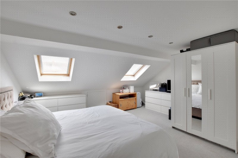Kinveachy Gardens, Charlton, London, SE7