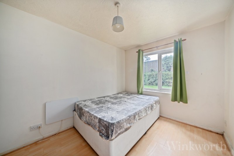 Sterling Gardens, London, SE14