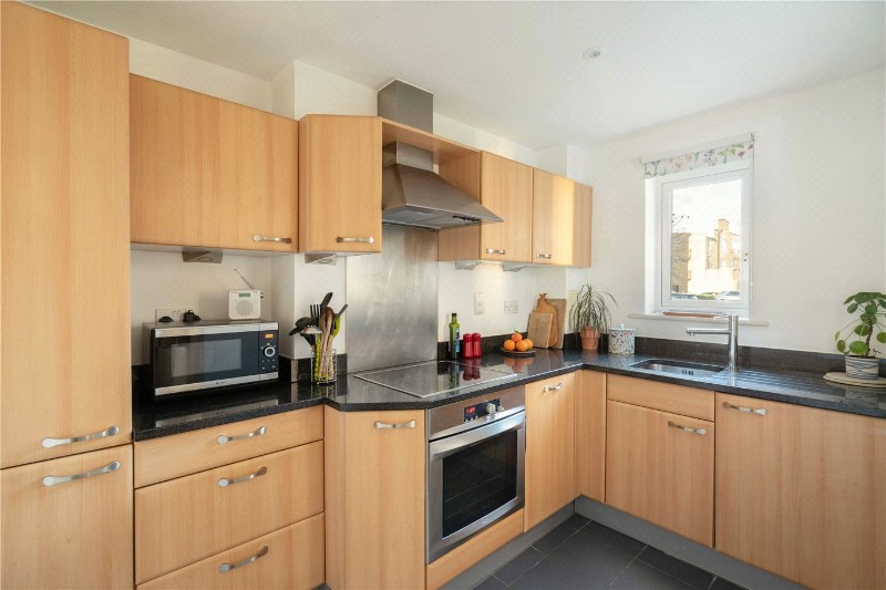 Morton Close, London, E1
