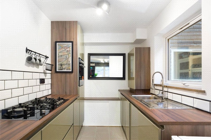 Highfield Hill, London, SE19