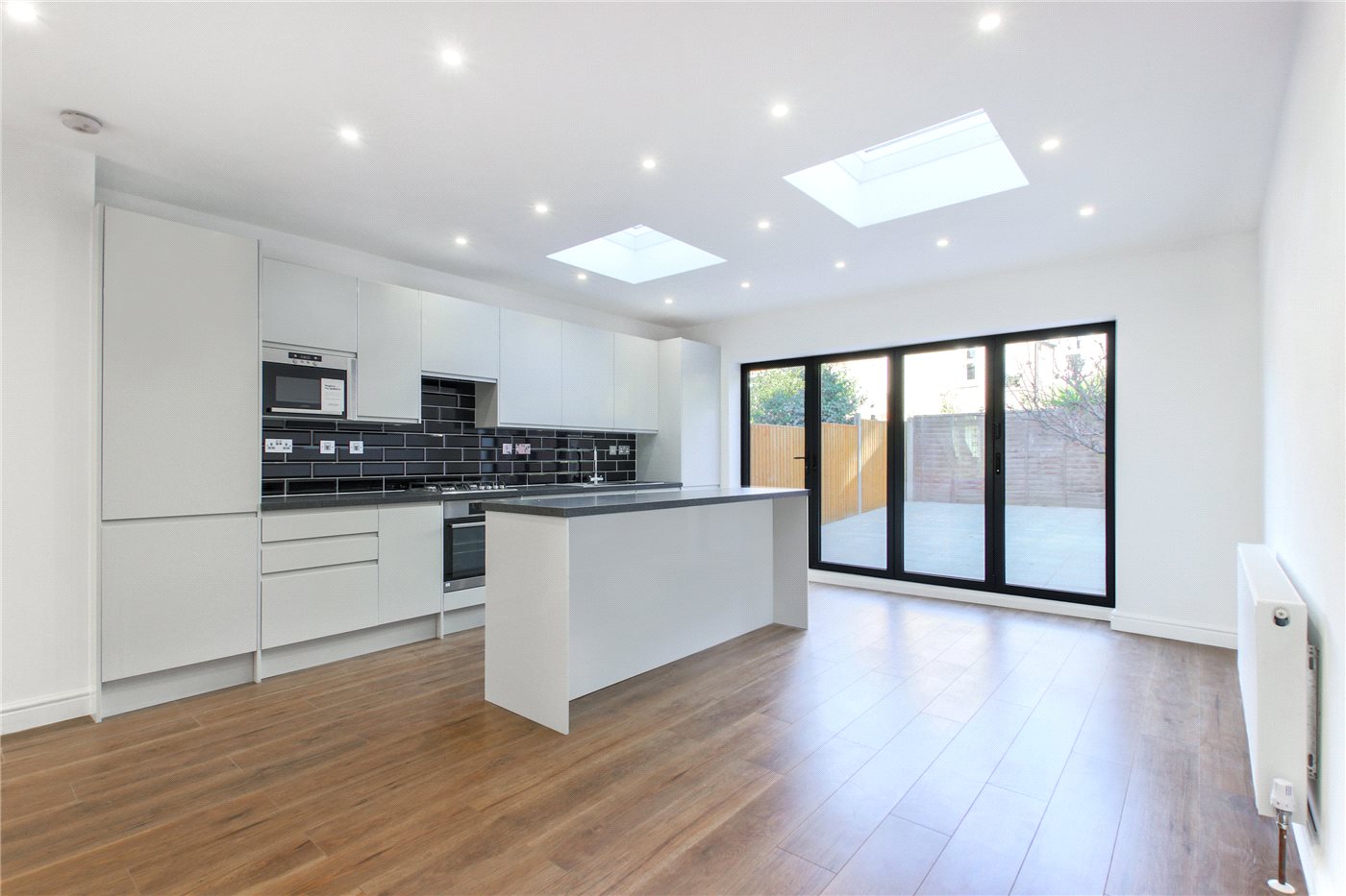 Reception/Kitchen