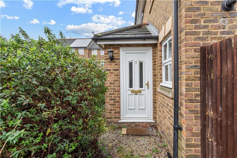 Johnston Close, London, SW9